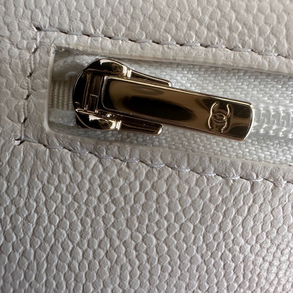 Chanel Caviar Quilted Wallet On Chain WOC White - Picture 10 of 16